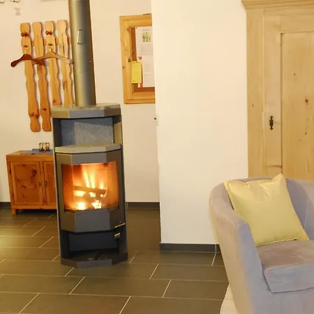 アパート Tgesa Parde *