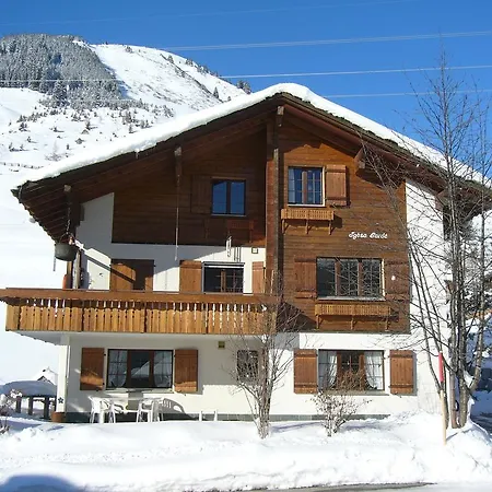 Tgesa Parde アパート セドルン